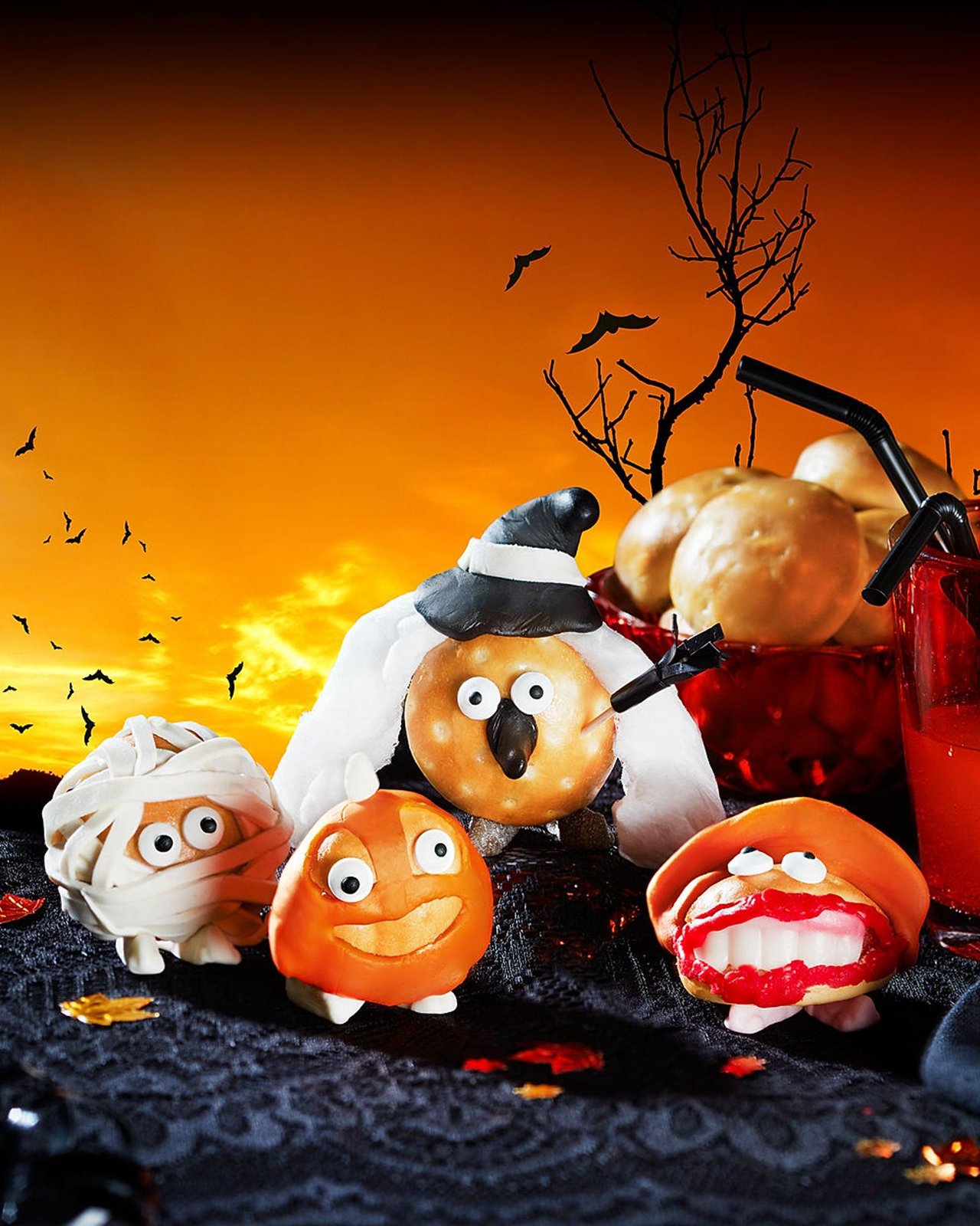 Billede af Vanillas boller klædt ud i et Halloween-tema