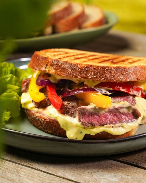 Maxet grillsandwich på LantGoda