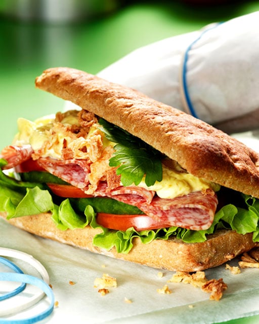 Billede på Javisst - spegepølse og remoulade